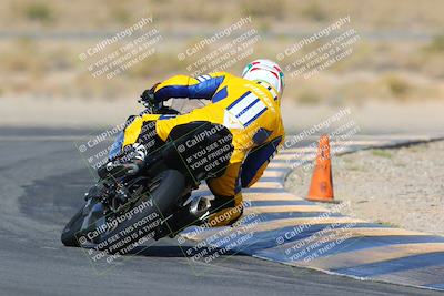 media/Apr-10-2022-SoCal Trackdays (Sun) [[f104b12566]]/Turn 11 Backside (945am)/